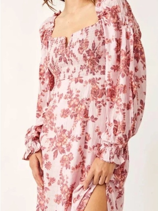 Free People Dresses & Skirts - Free People Smocked Floral Maxi Dress in Dusty Rose